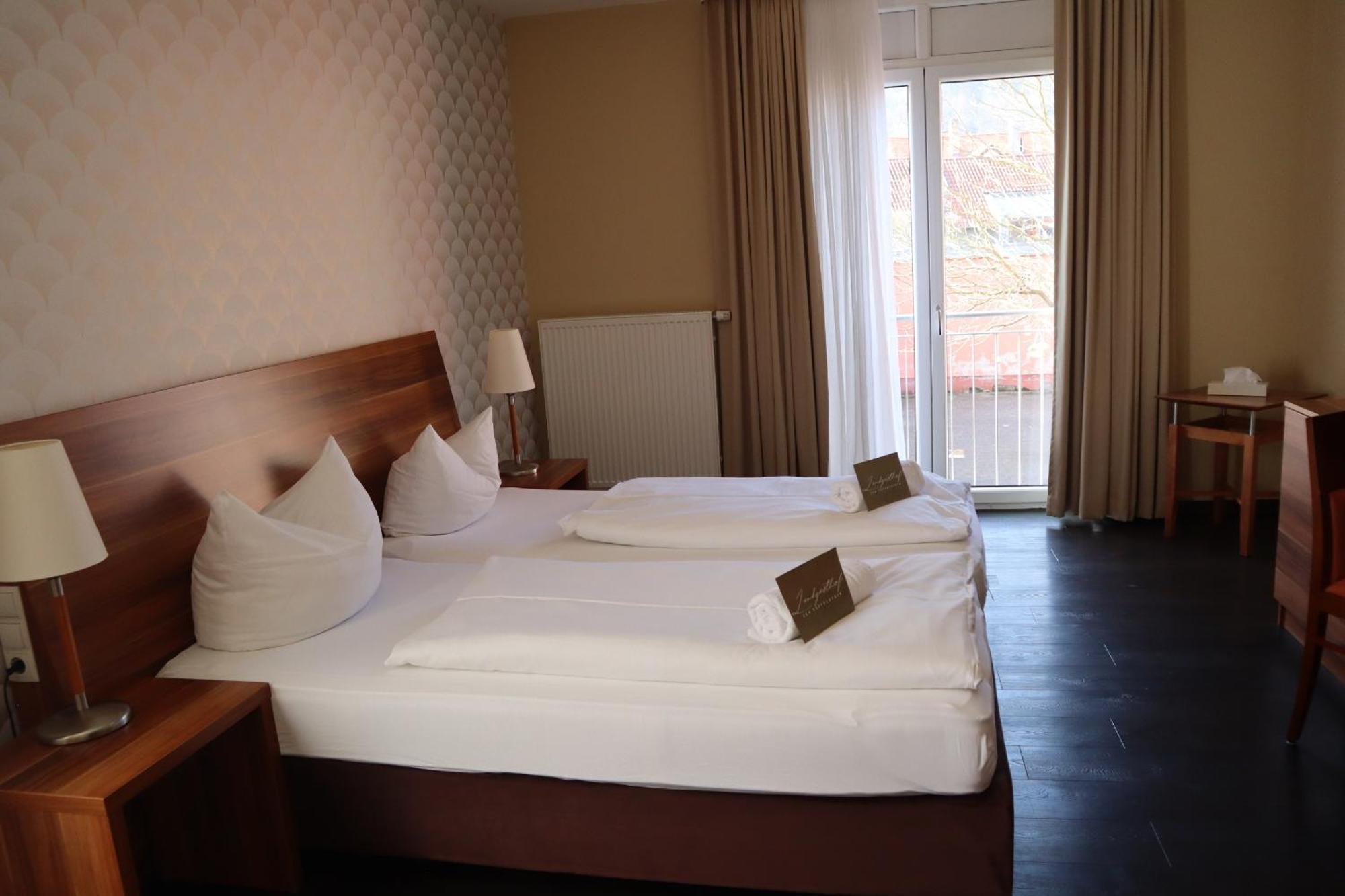Hotel Landgasthof Zum Kaffelstein Kreuzwertheim Room photo